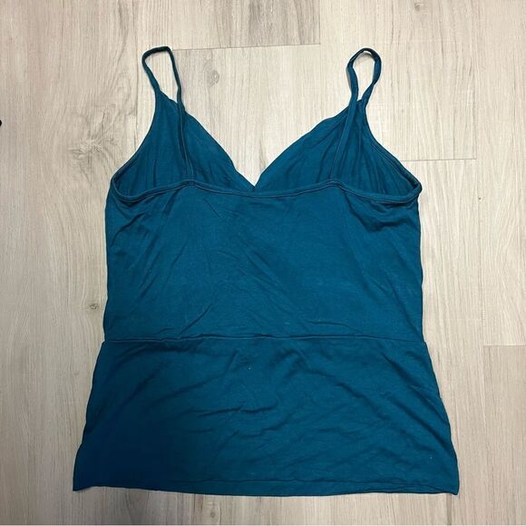 EUC Marciano teal v neck tank sz L ruching at front - Picture 5 of 10